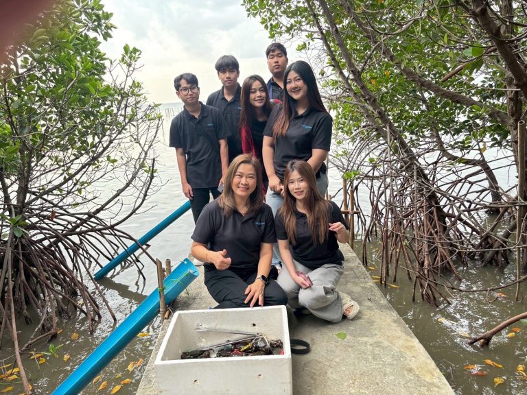 ร่วมกิจกรรม ปล่อยปูคืนสู่ธรรมชาติ (2)